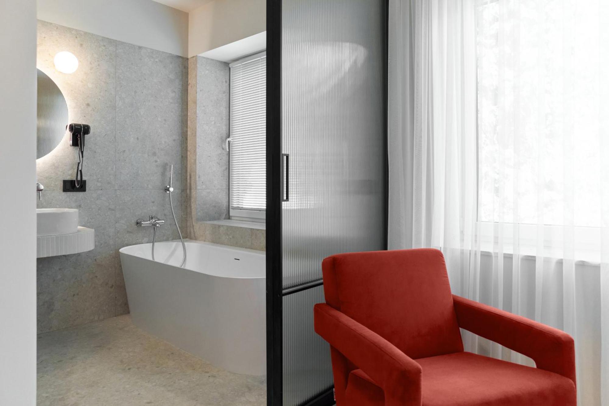 Hotel Laudon Ужгород Екстер'єр фото